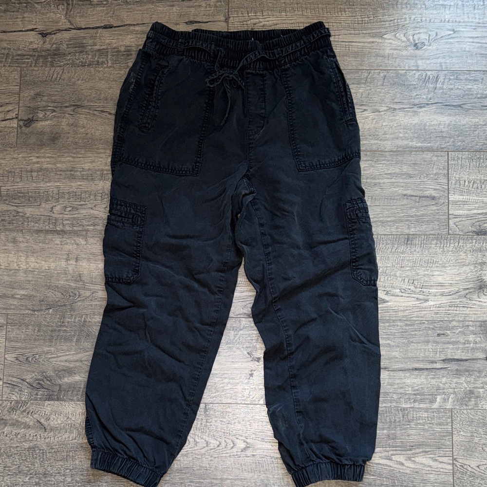 American Eagle Outfitters Cargo Joggers Pants